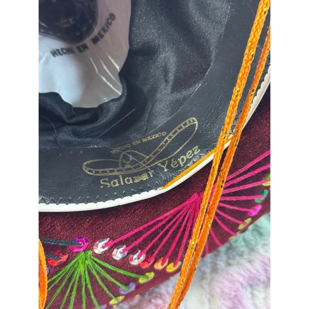 Salazar Yépez sparkle shine